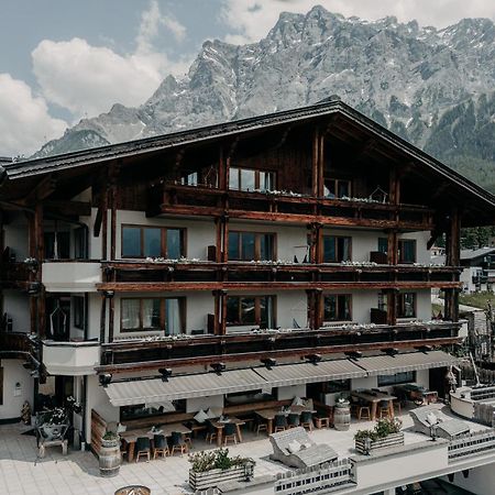 Alpenappartements Cristall Ehrwald Eksteriør bilde