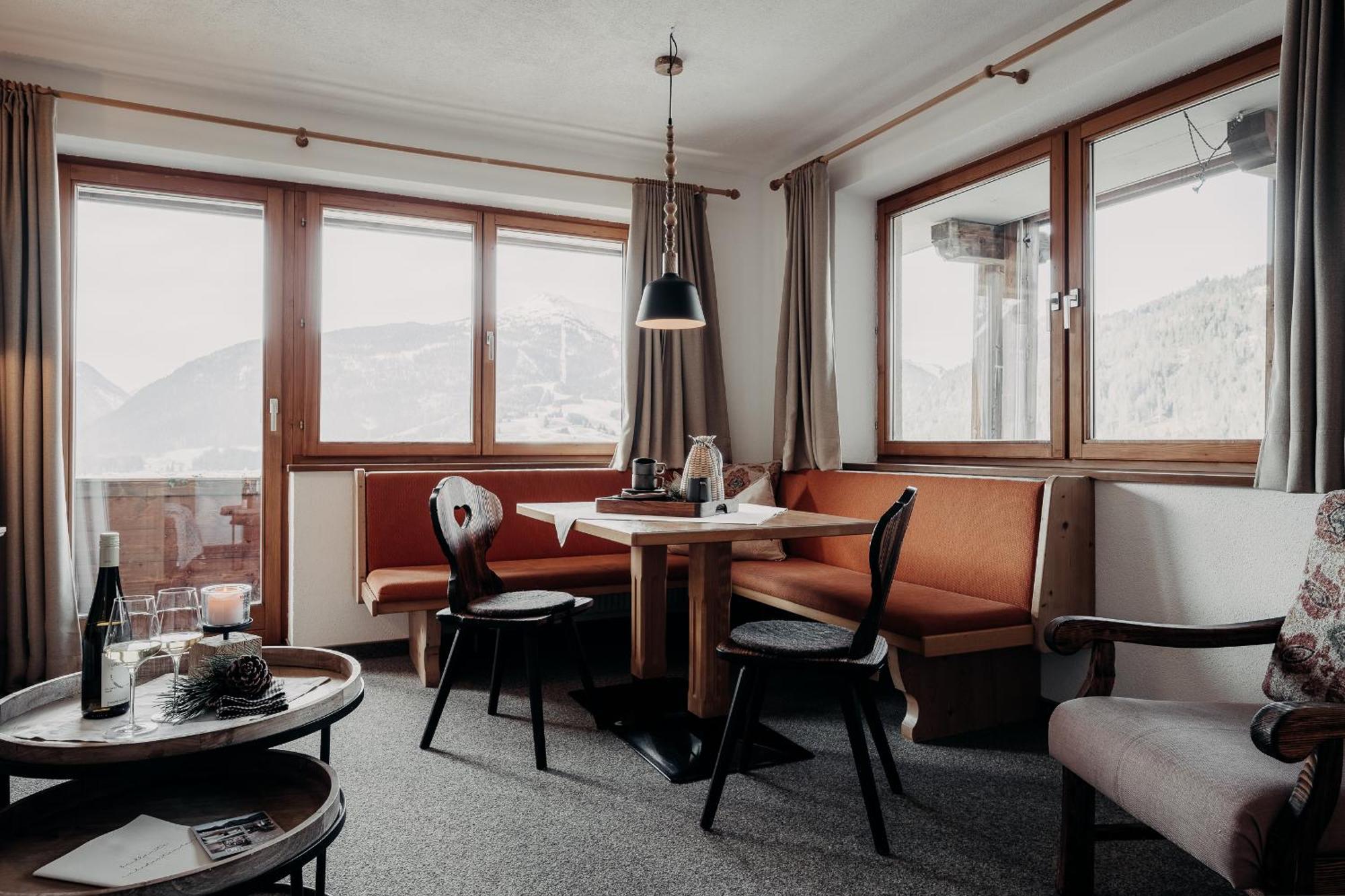 Alpenappartements Cristall Ehrwald Eksteriør bilde